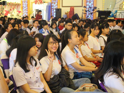 Đừng tạo áp lực học tập với con