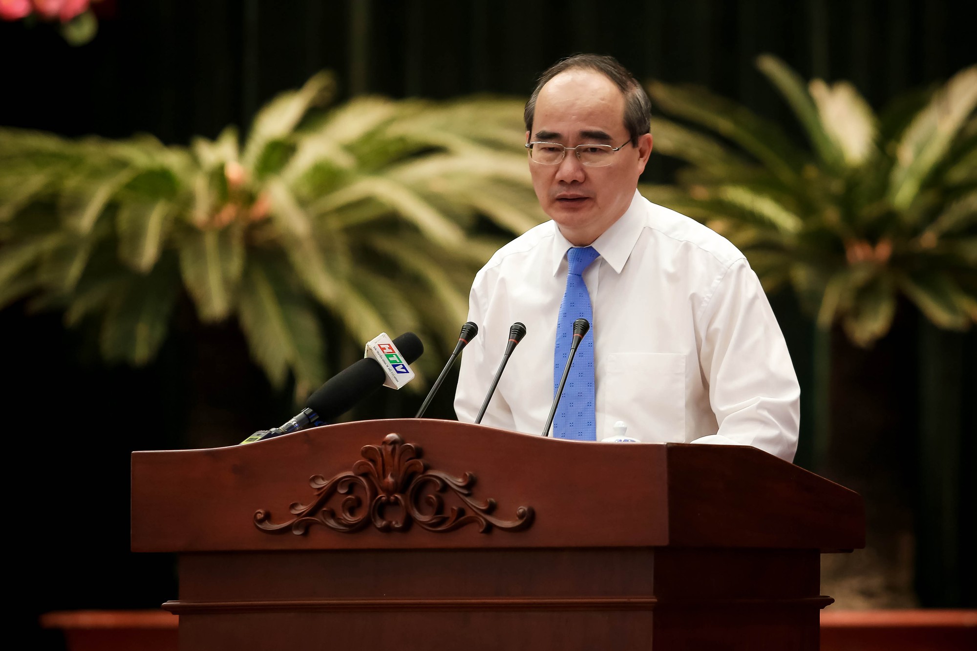 "Có biểu hiện suy thoái về tư tưởng là bố trí sắp xếp lại cán bộ"