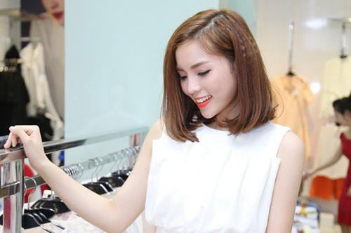 Những sao Việt đ&atilde; từng m&ecirc; mẩn t&oacute;c ngắn dập x&ugrave; - Ảnh 1.