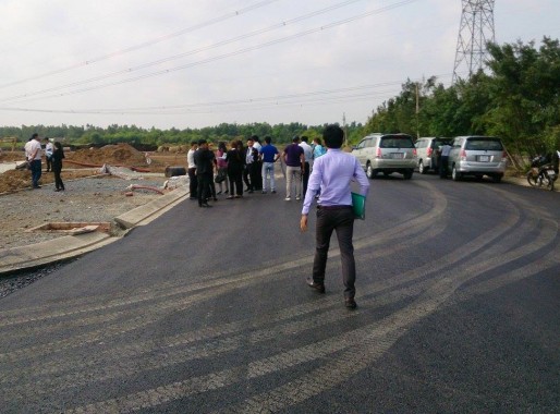 Đất nền quận 9 khan hiếm, gi&aacute; c&agrave;ng tăng mạnh - Ảnh 2.