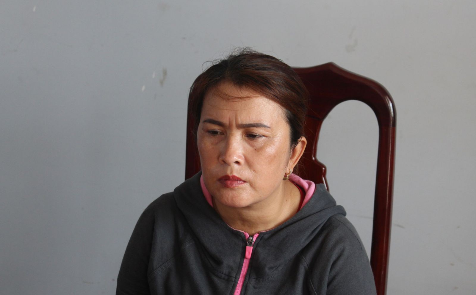 Được hoãn thi hành án, nữ quái lại đi cướp
