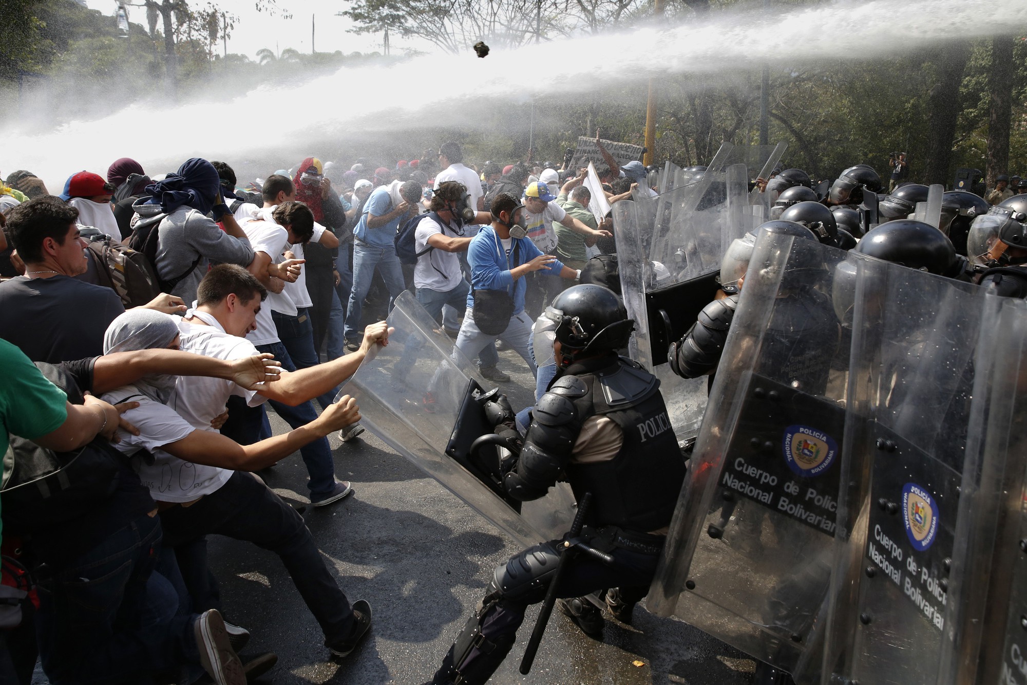 Giới tính và bạo lực
