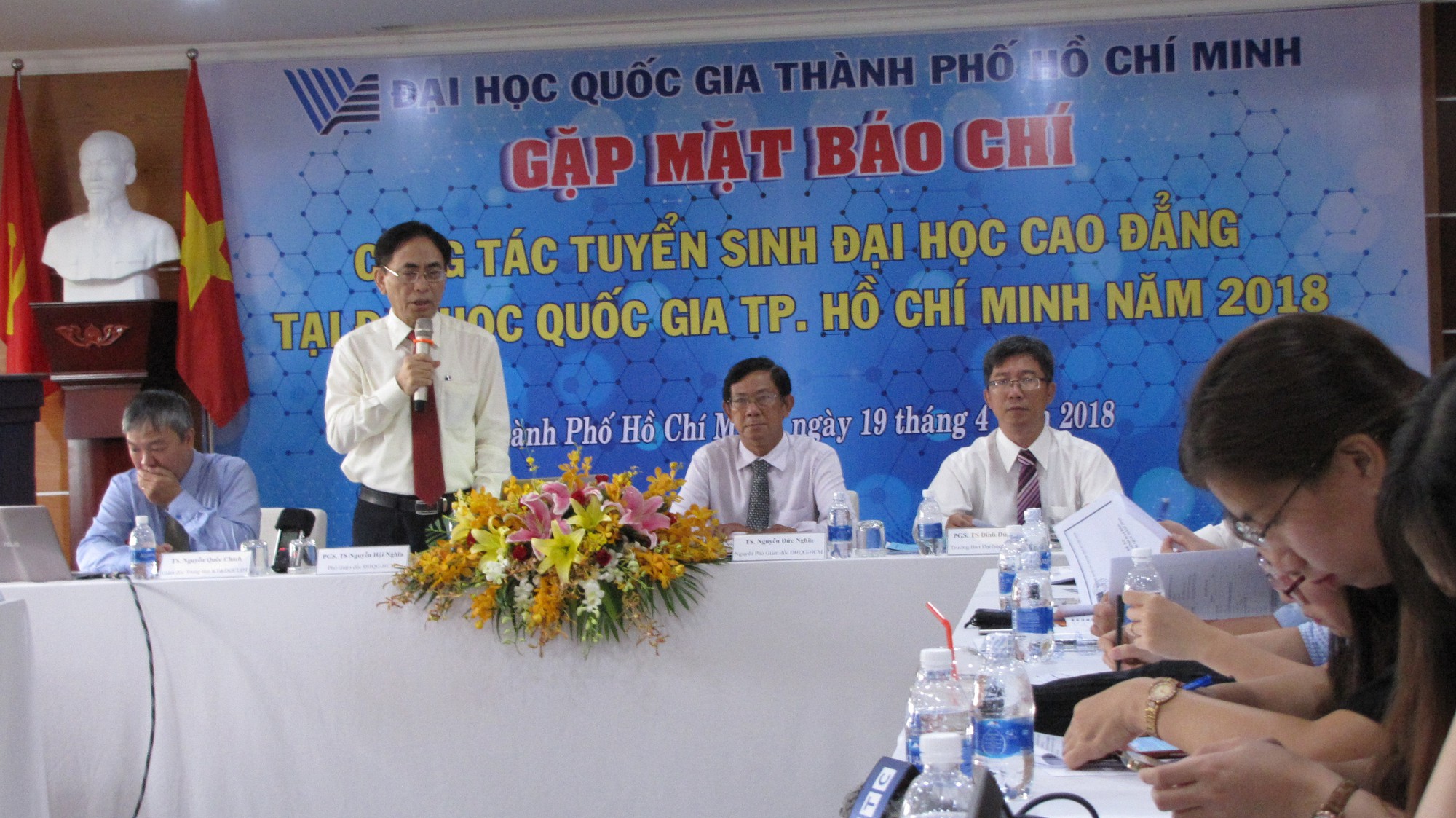 ĐHQG TP HCM tuyển 20% chỉ tiêu từ kỳ thi đánh giá năng lực - Ảnh 1.