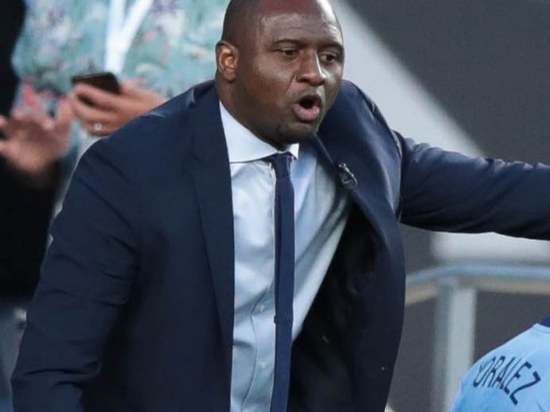 Arsenal kỳ vọng vào Vieira