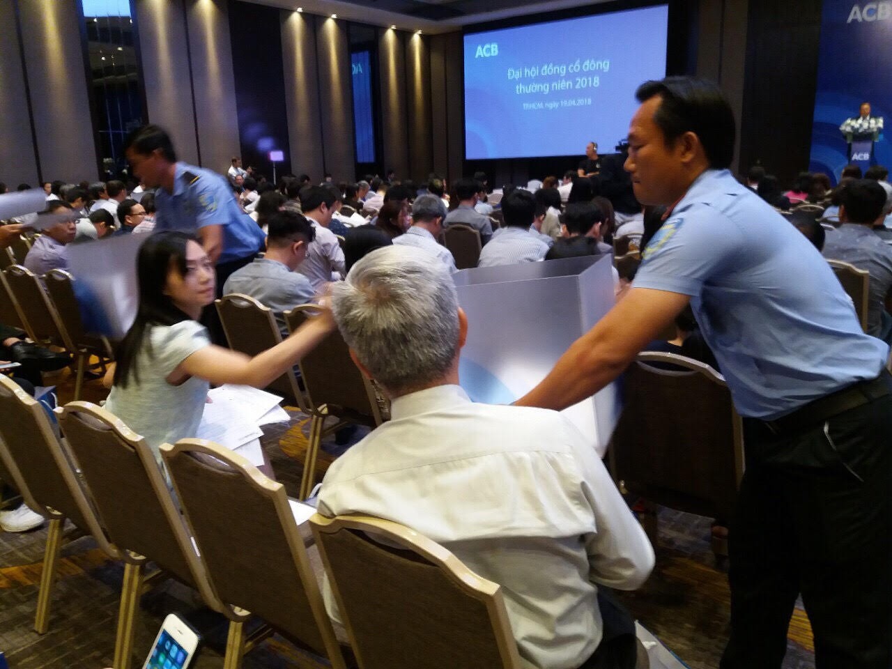 Ứng viên liên quan đến nhóm cổ đông bầu Kiên bị gạt tên khỏi HĐQT ACB