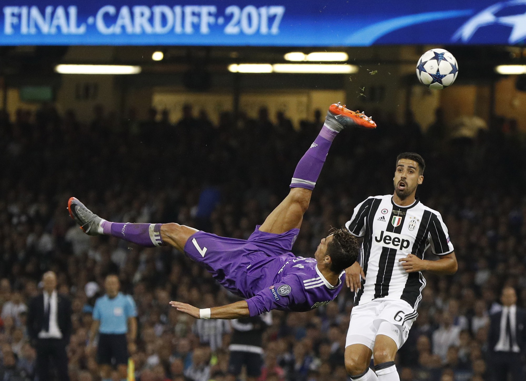 Juventus v&agrave; nỗi &aacute;m ảnh mang t&ecirc;n Ronaldo - Ảnh 1.