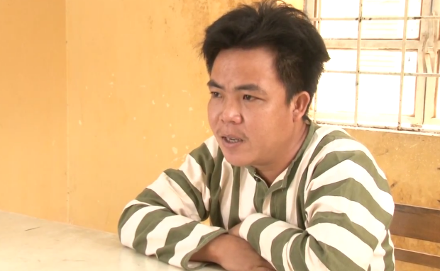 Nghi hàng xóm bắt trộm gà, dùng kéo đâm gục nạn nhân