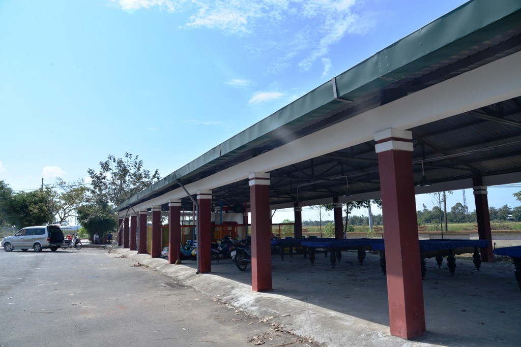 Xẻ thịt Khu lưu niệm Thủ tướng Phạm Văn Đồng l&agrave;m qu&aacute;n bida, c&agrave; ph&ecirc; - Ảnh 2.