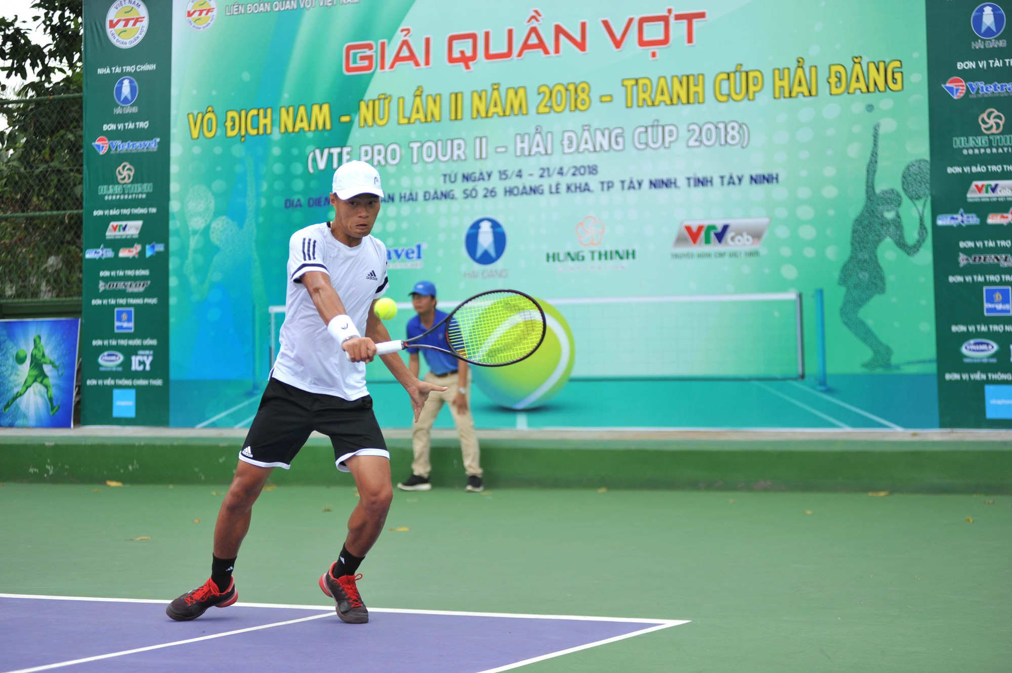 L&yacute; Ho&agrave;ng Nam hạ Minh Tuấn, v&agrave;o chung kết VTF Pro Tour II - Ảnh 2.