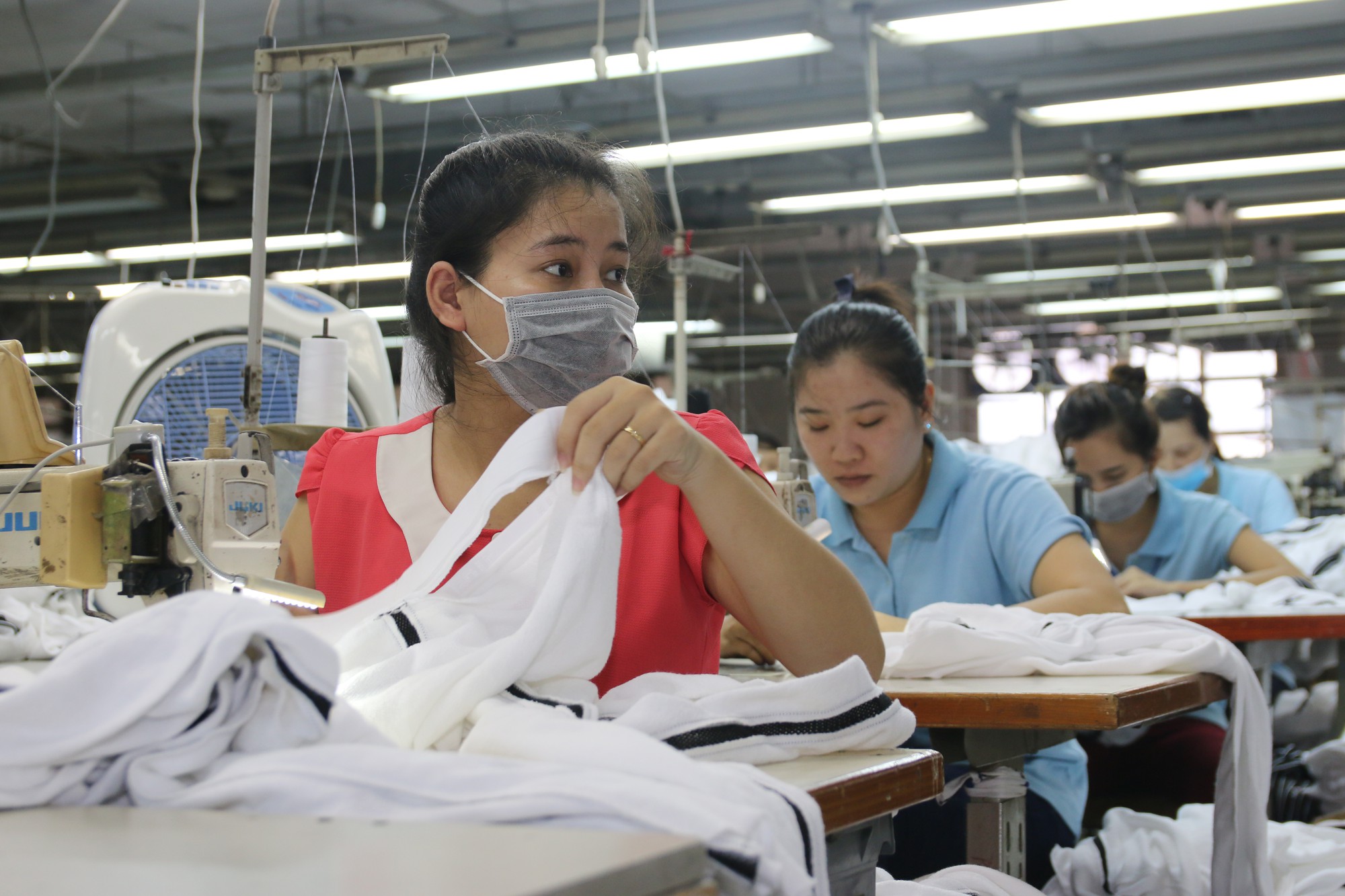 Chốt sổ BHXH khi chuyển sang nơi khác làm việc