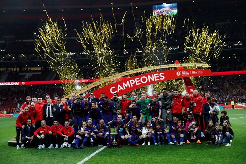Đại thắng Sevilla 5-0, Barcelona đăng quang Cúp Nhà vua