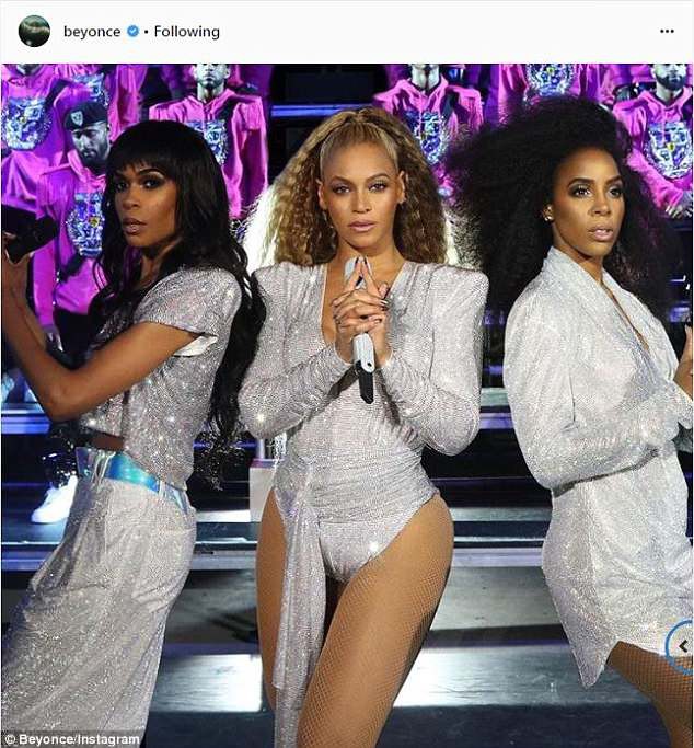 Beyonce v&agrave; em g&aacute;i ng&atilde; lăn tr&ecirc;n s&acirc;n khấu - Ảnh 3.