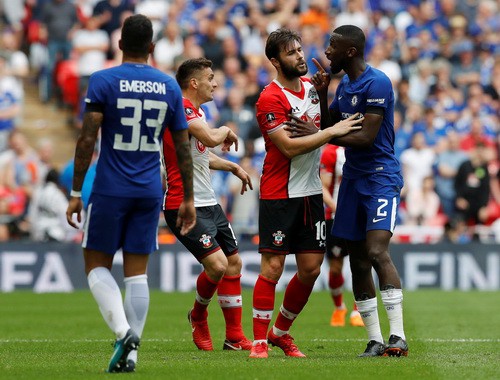 Chelsea hạ Southampton, Conte hẹn hò Mourinho ở chung kết FA Cup - Ảnh 3.
