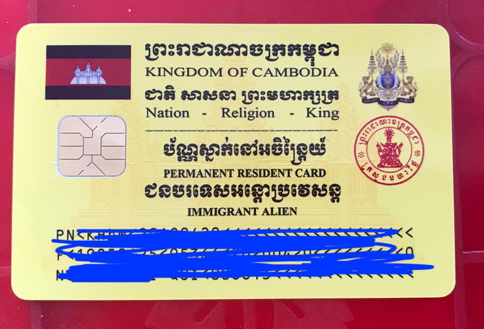 Trao hơn 100 thẻ vàng cho bà con người Campuchia gốc Việt - Ảnh 9.