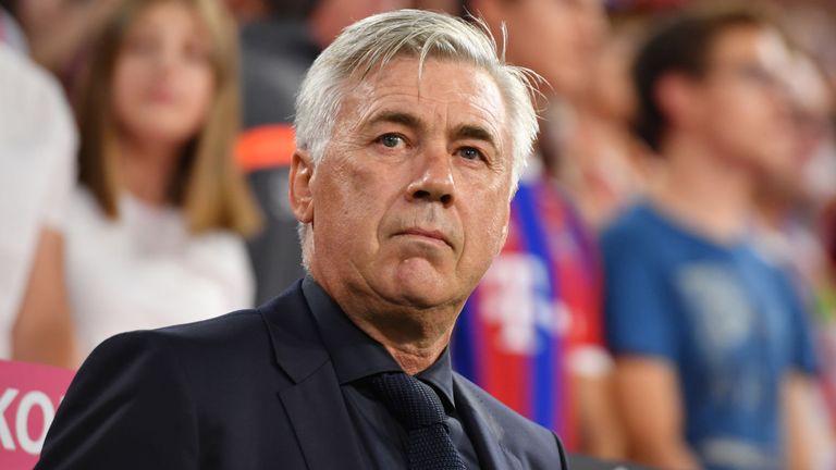 Maldini và Pirlo giúp Ancelotti "giải cứu" tuyển Ý