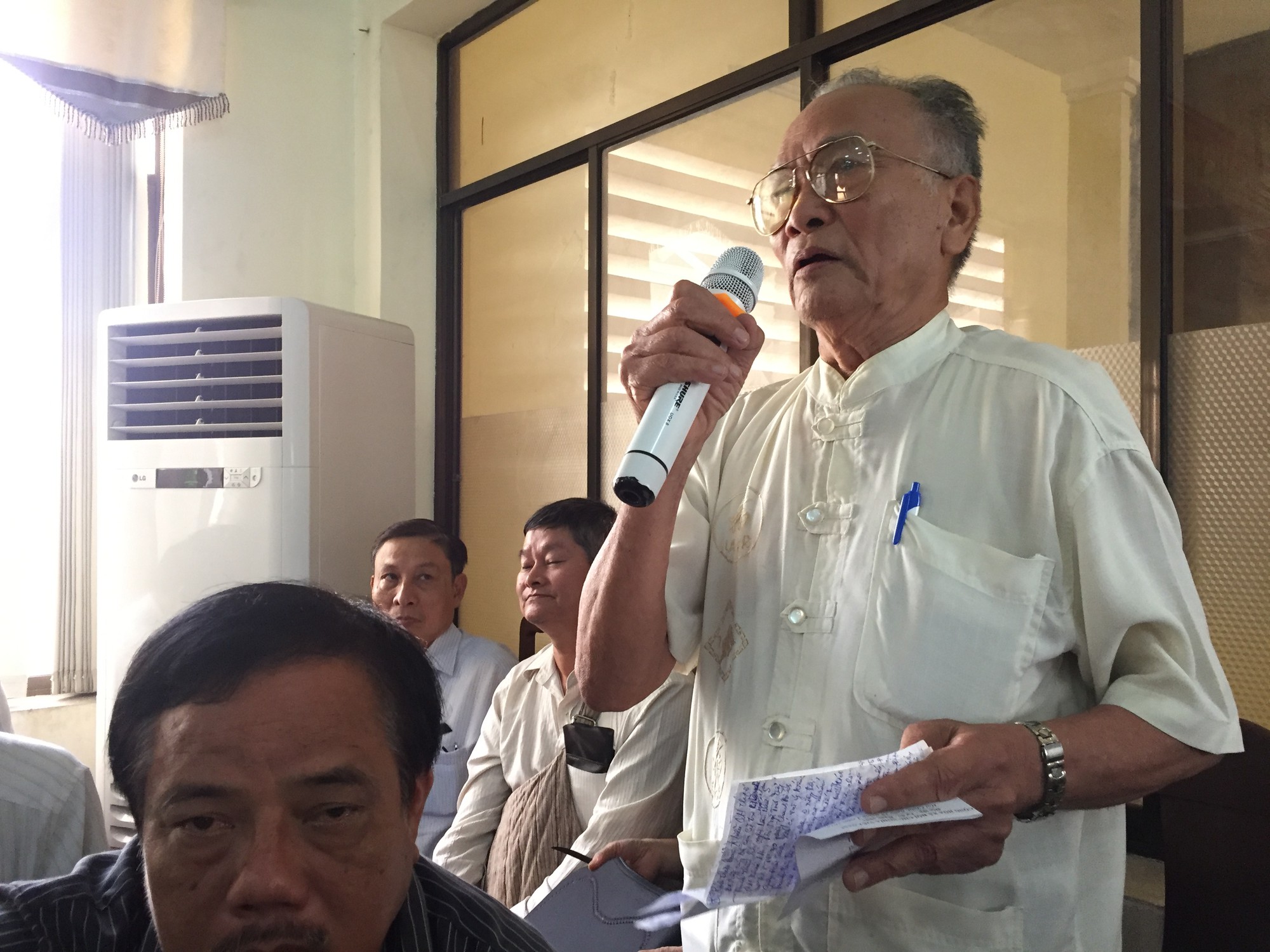 Cử tri Đ&agrave; Nẵng: Vụ Vũ nh&ocirc;m phải r&agrave; l&ecirc;n tới ngọn - Ảnh 1.