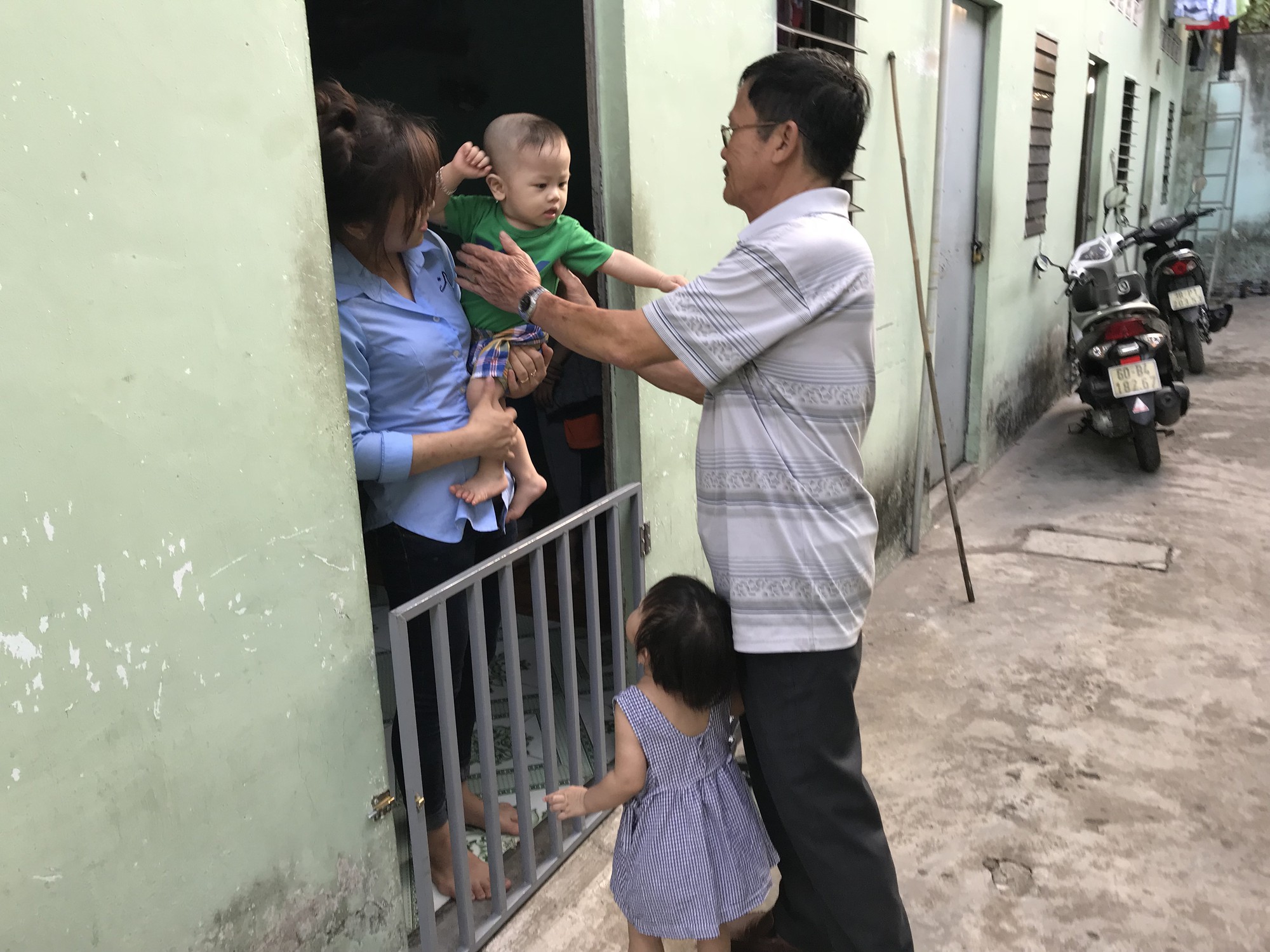 Ở khu nhà trọ chưa một lần xảy ra mất trộm - Ảnh 1.
