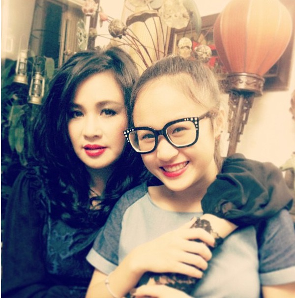 Diva Thanh Lam dạy con từ sai lầm bản thân