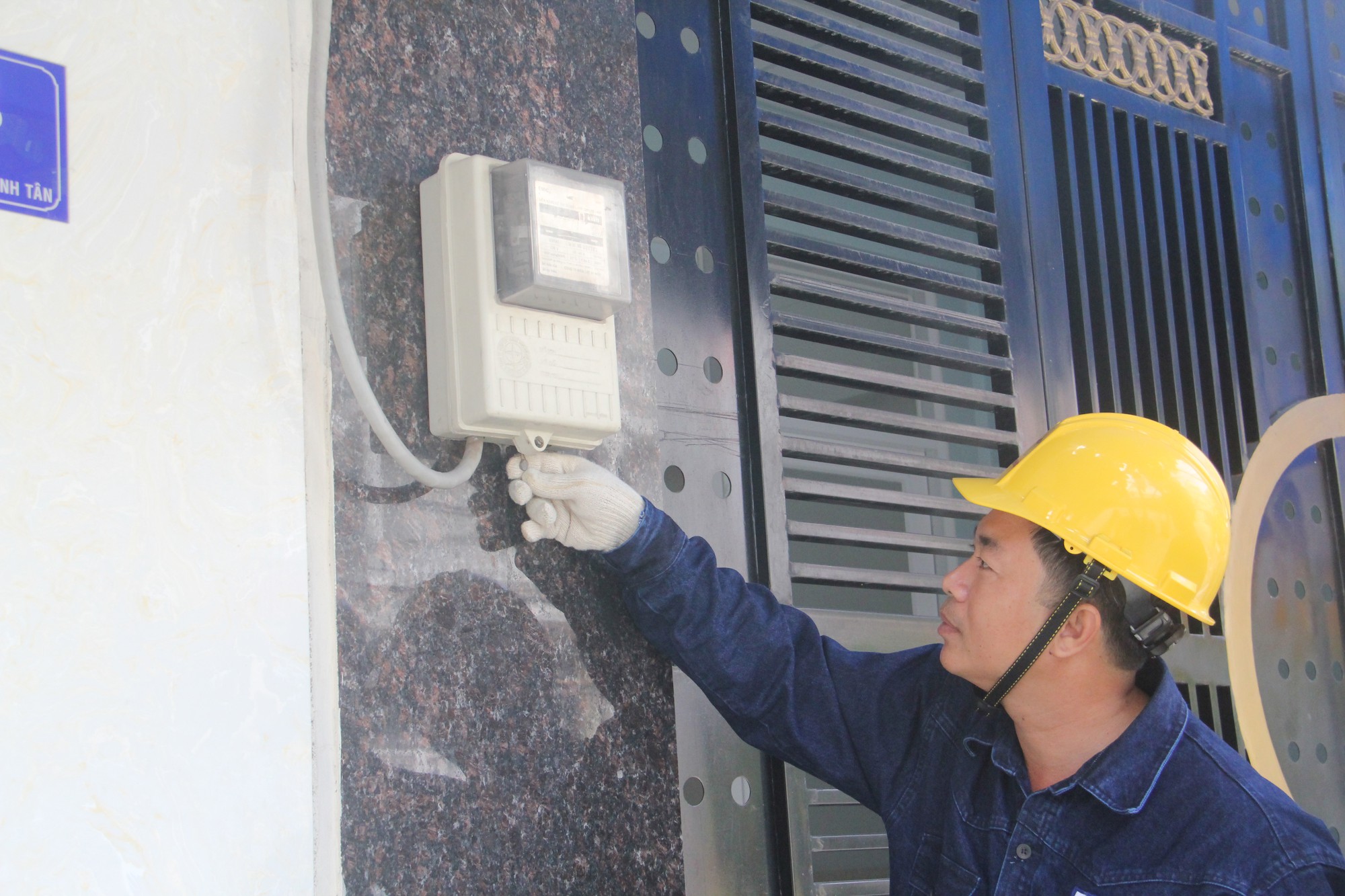 EVN HCM: Kh&oacute; c&oacute; khả năng ghi nhầm số điện - Ảnh 1.