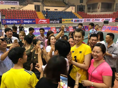 Tay đập Thanh Thúy ngày càng lợi hại