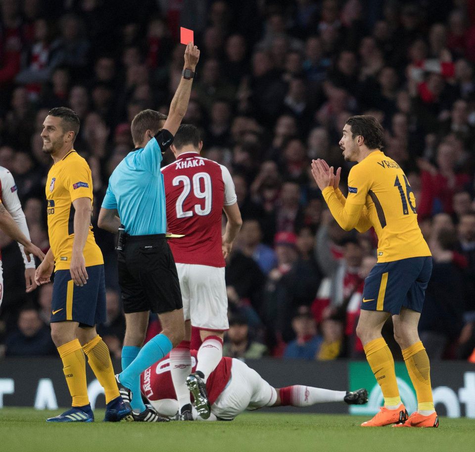 Arsenal hòa Atletico: Simeone tự hào, Wenger tiếc nuối - Ảnh 2.