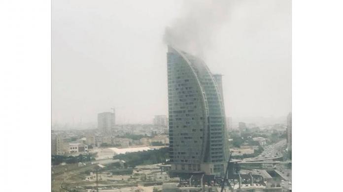 Tháp Trump ở Azerbaijan bốc cháy