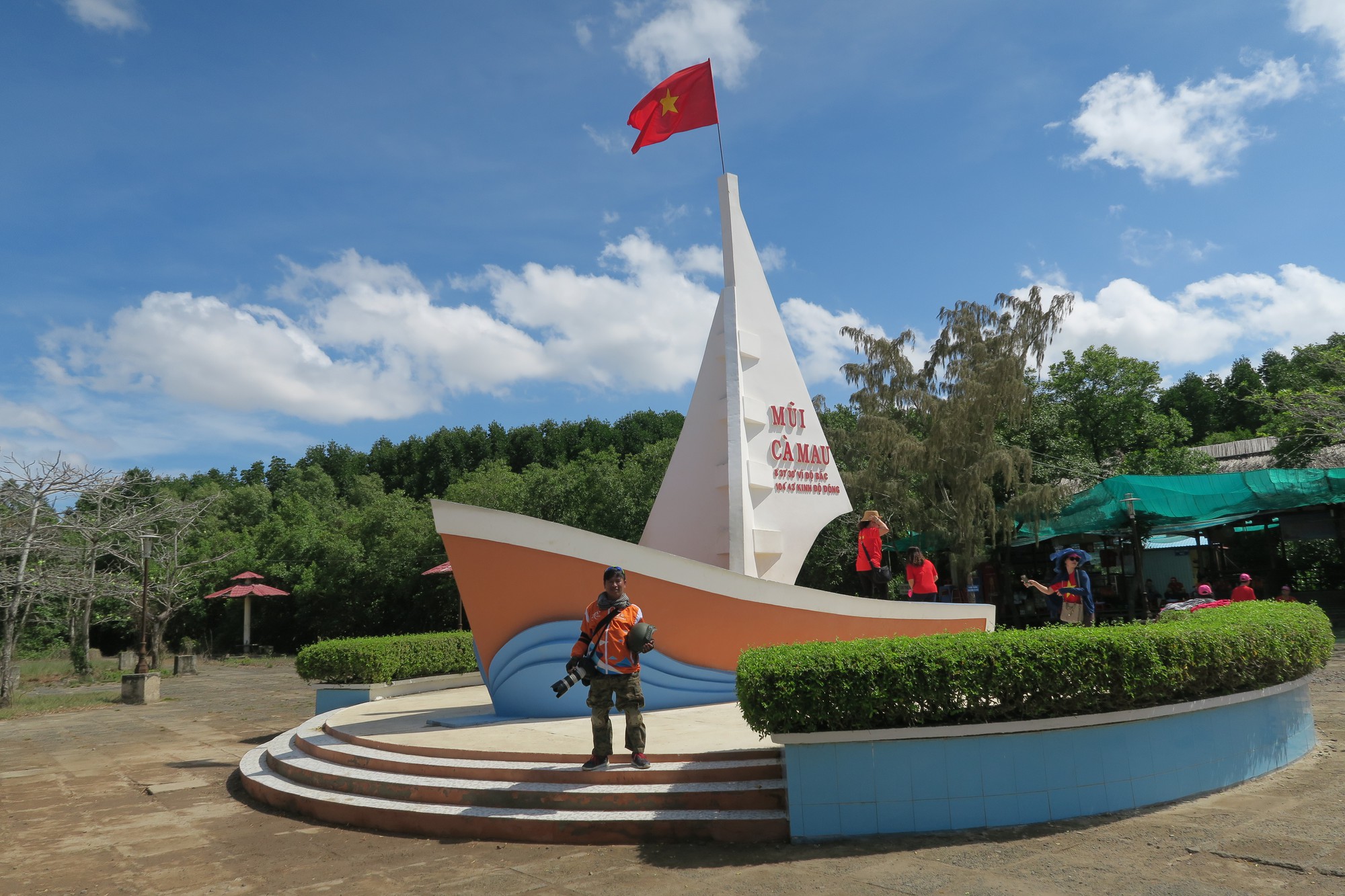 Đến nơi cuối đất để xem xây cầu - Ảnh 11.