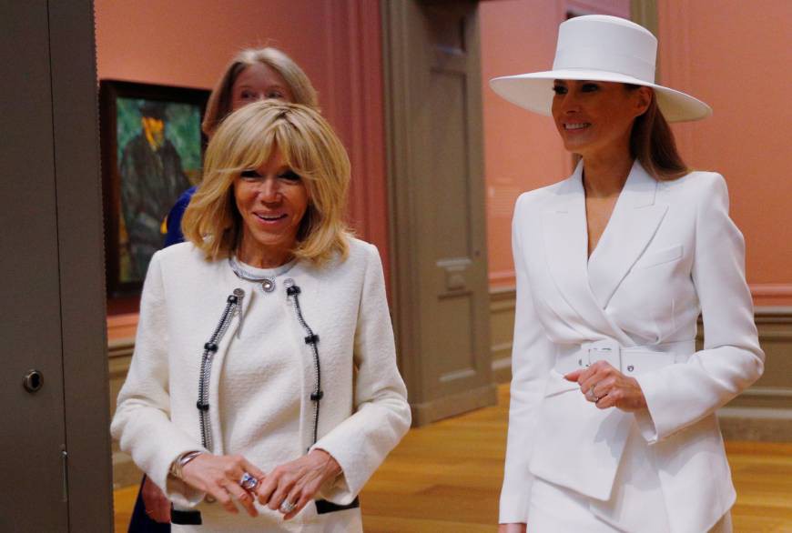 Đệ nhất phu nh&acirc;n Ph&aacute;p: B&agrave; Melania hệt như t&ugrave; nh&acirc;n ảo tại Nh&agrave; Trắng - Ảnh 2.