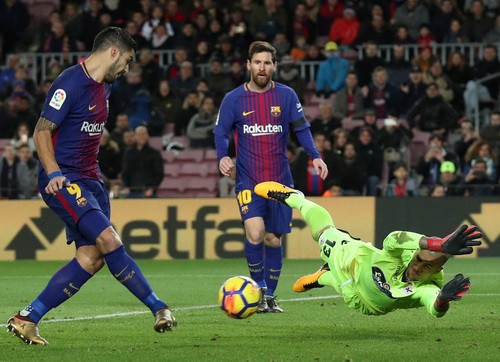 Barcelona dám chờ đăng quang ở "Siêu kinh điển"?