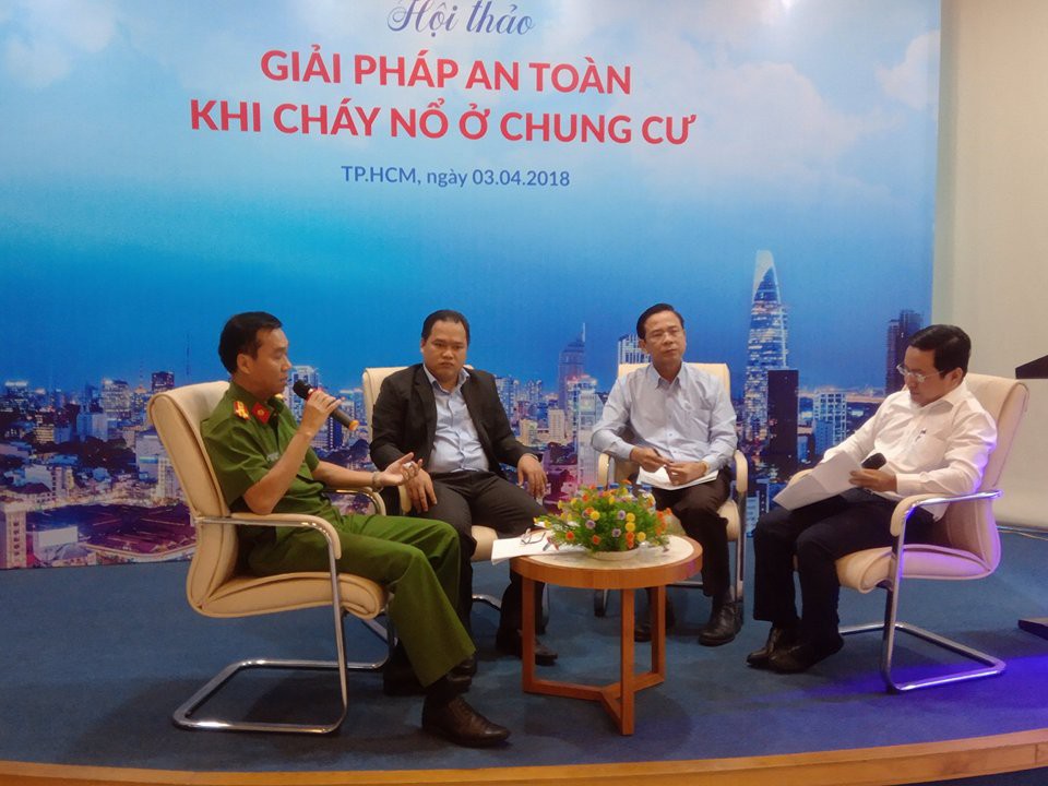 Ý thức kém, ở nhà nào cũng cháy - Ảnh 1.