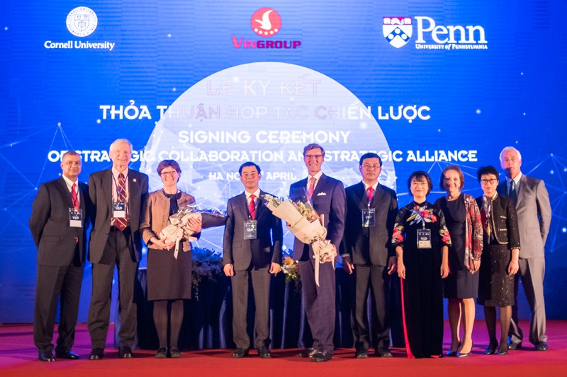 Vingroup k&yacute; thỏa thuận hợp t&aacute;c đ&agrave;o tạo với hai trường ĐH top 20 thế giới - Ảnh 1.
