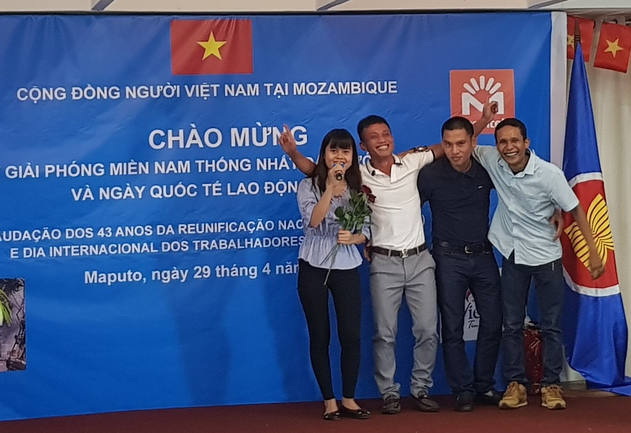​Người Việt kỷ niệm ng&agrave;y Thống nhất đất nước tr&ecirc;n khắp thế giới - Ảnh 4.