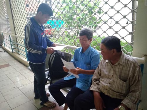 Khốn khổ vì làm mướn không công