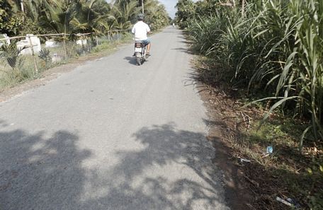 Trai tơ ghen gái góa... đánh nốc ao tình địch U50 - Ảnh 1.