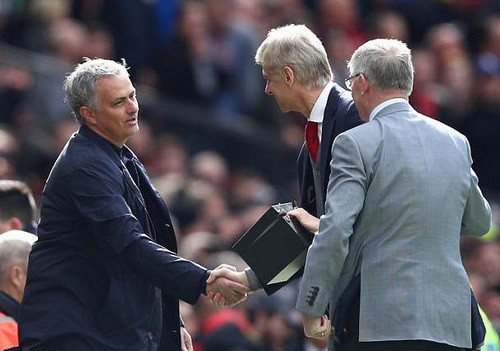 V&igrave; sao Wenger được tri &acirc;n ở cuộc đối đầu cuối tại Old Trafford? - Ảnh 5.