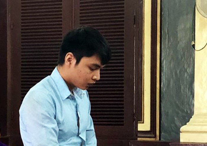 Kh&ocirc;ng đi đ&aacute;m tang cha đồng nghiệp, nam c&ocirc;ng nh&acirc;n bị đ&acirc;m chết - Ảnh 1.