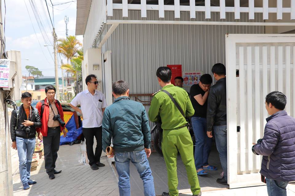 Vụ nổ súng ở Đà Lạt: Hàng xóm khai lạc đạn khi thử súng