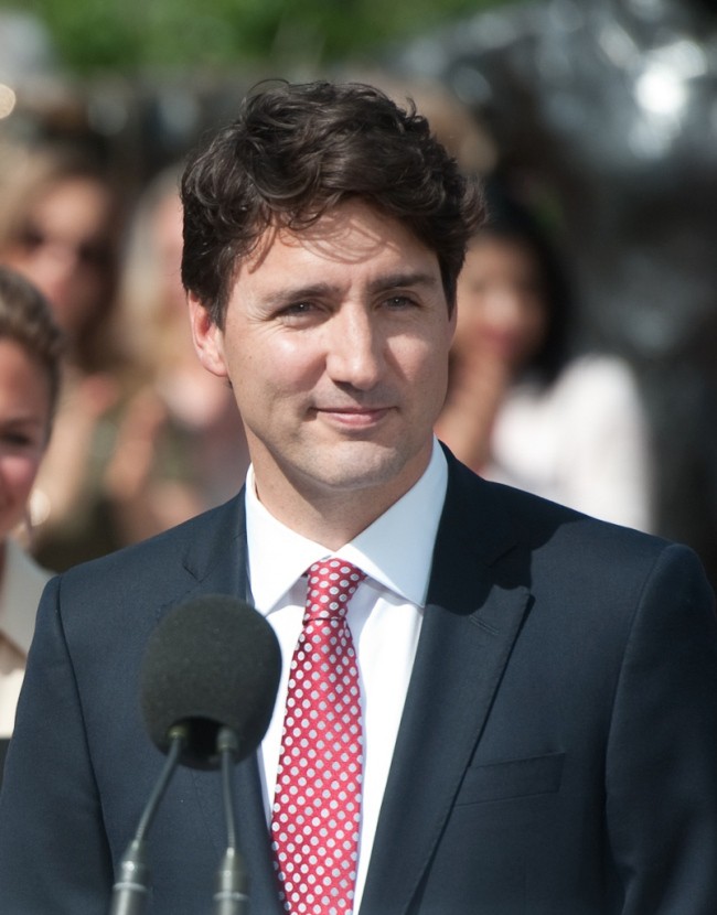 Thủ tướng Canada lọt v&agrave;o top đẹp trai nhất h&agrave;nh tinh - Ảnh 2.