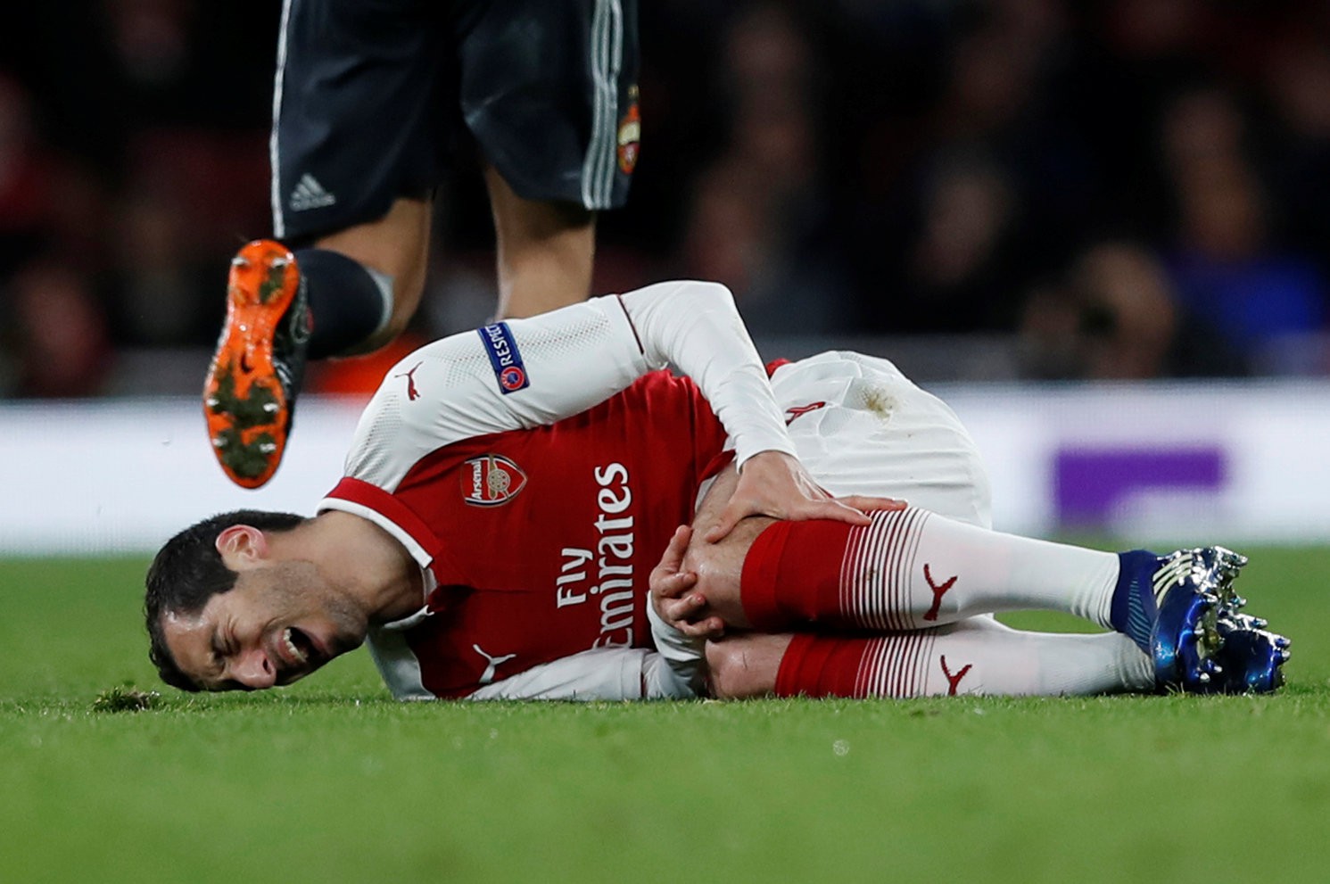 Arsenal chịu tổn thất sau trận thắng CSKA Moscow
