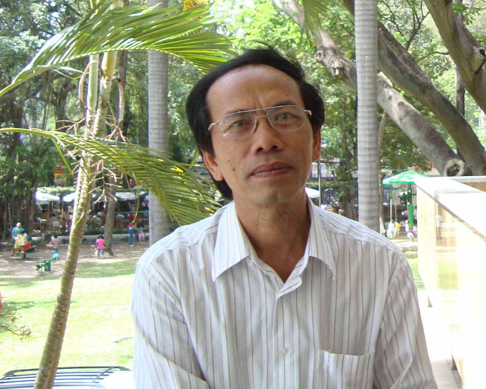 Từ chối chức hiệu trưởng để làm khoa học
