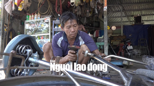 &ldquo;Đại gia&rdquo; xe đạp cũ của học sinh ngh&egrave;o ở miền T&acirc;y - Ảnh 4.