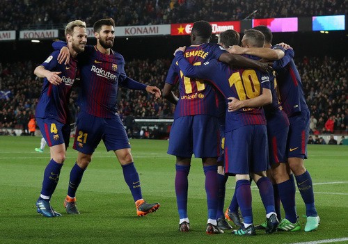 Hat-trick Messi giúp Barcelona bắt kịp kỷ lục 38 năm La Liga