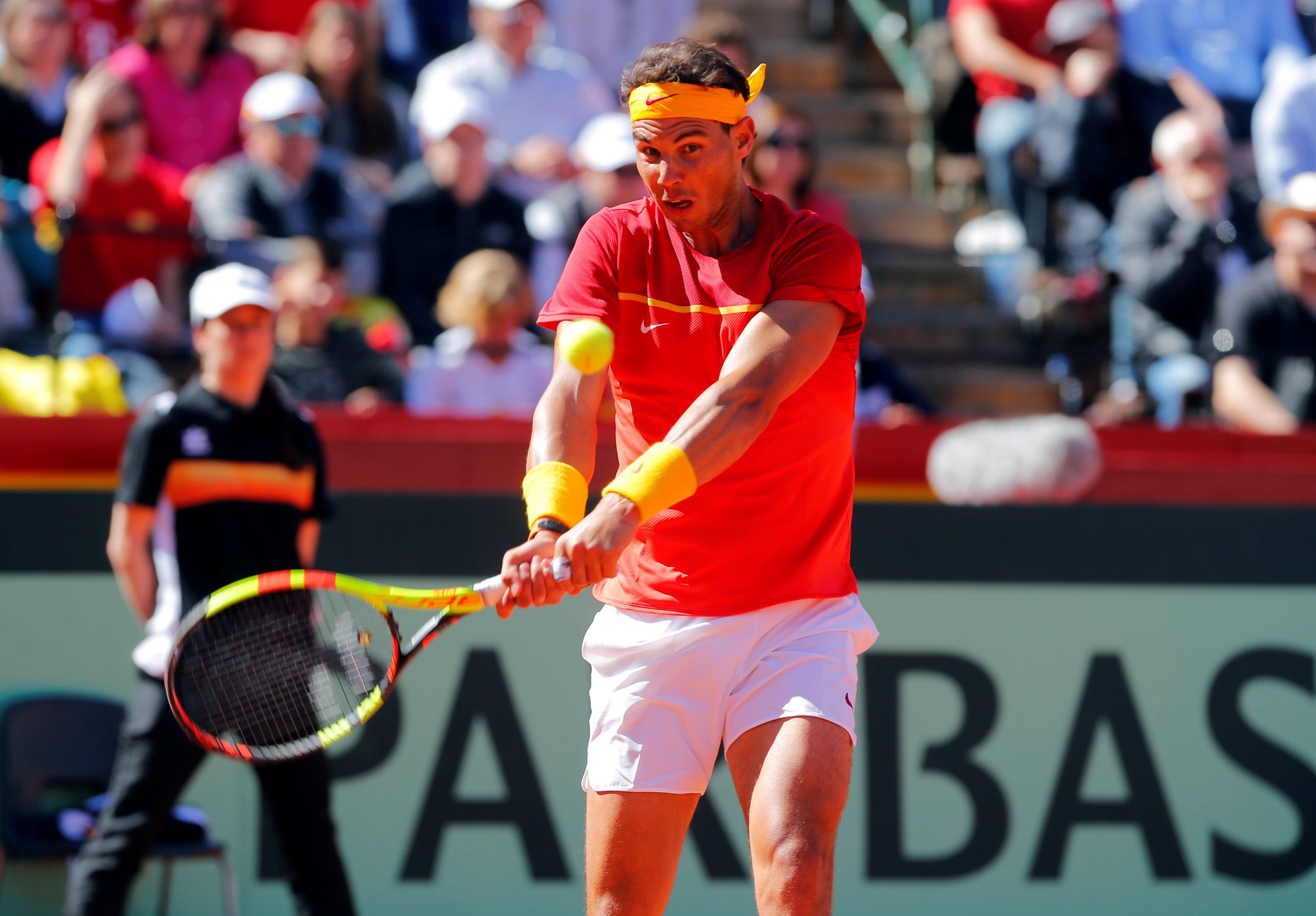 Nadal đưa T&acirc;y Ban Nha v&agrave;o b&aacute;n kết Davis Cup 2018 - Ảnh 1.