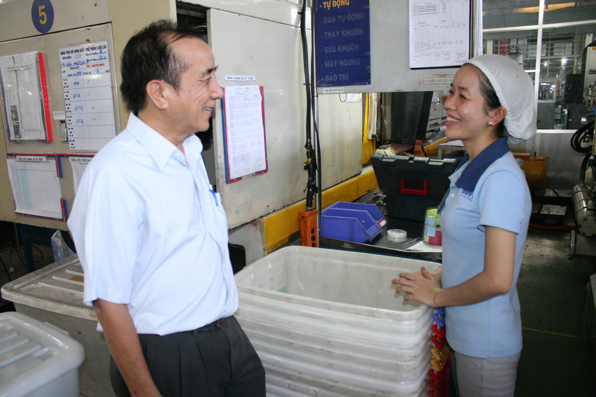 Phạt tiền doanh nghiệp c&oacute; h&agrave;nh vi tr&ugrave; dập NLĐ tham gia đ&igrave;nh c&ocirc;ng - Ảnh 2.