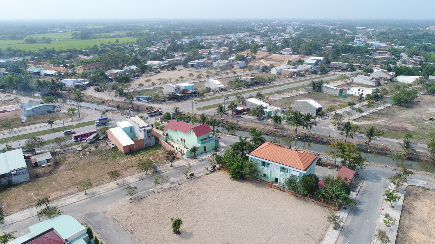 Vì sao dự án đất nền vùng ven tăng giá hơn 100%? - Ảnh 2.