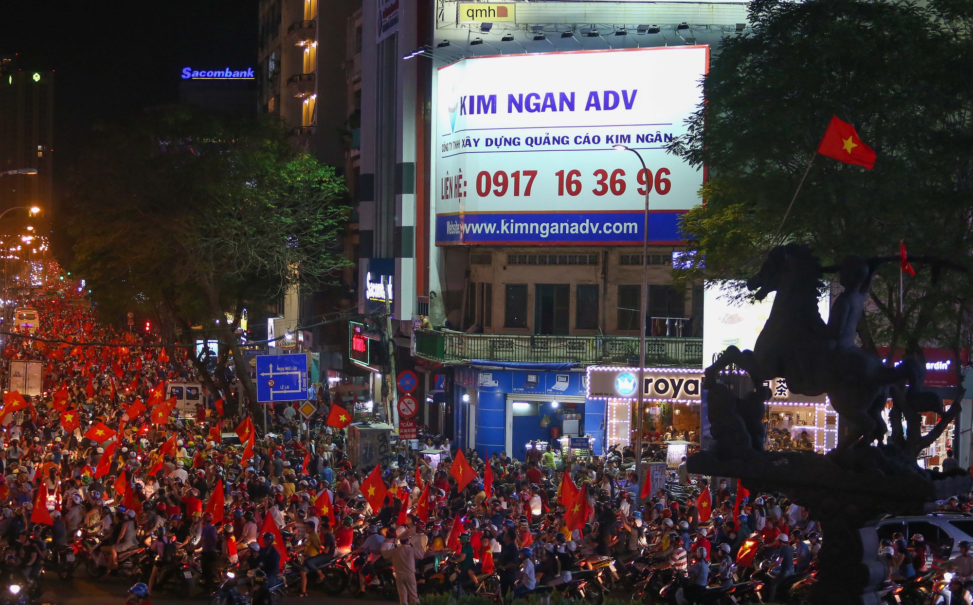 S&agrave;i G&ograve;n kh&ocirc;ng ngủ sau chiến thắng của U23 Việt Nam - Ảnh 6.