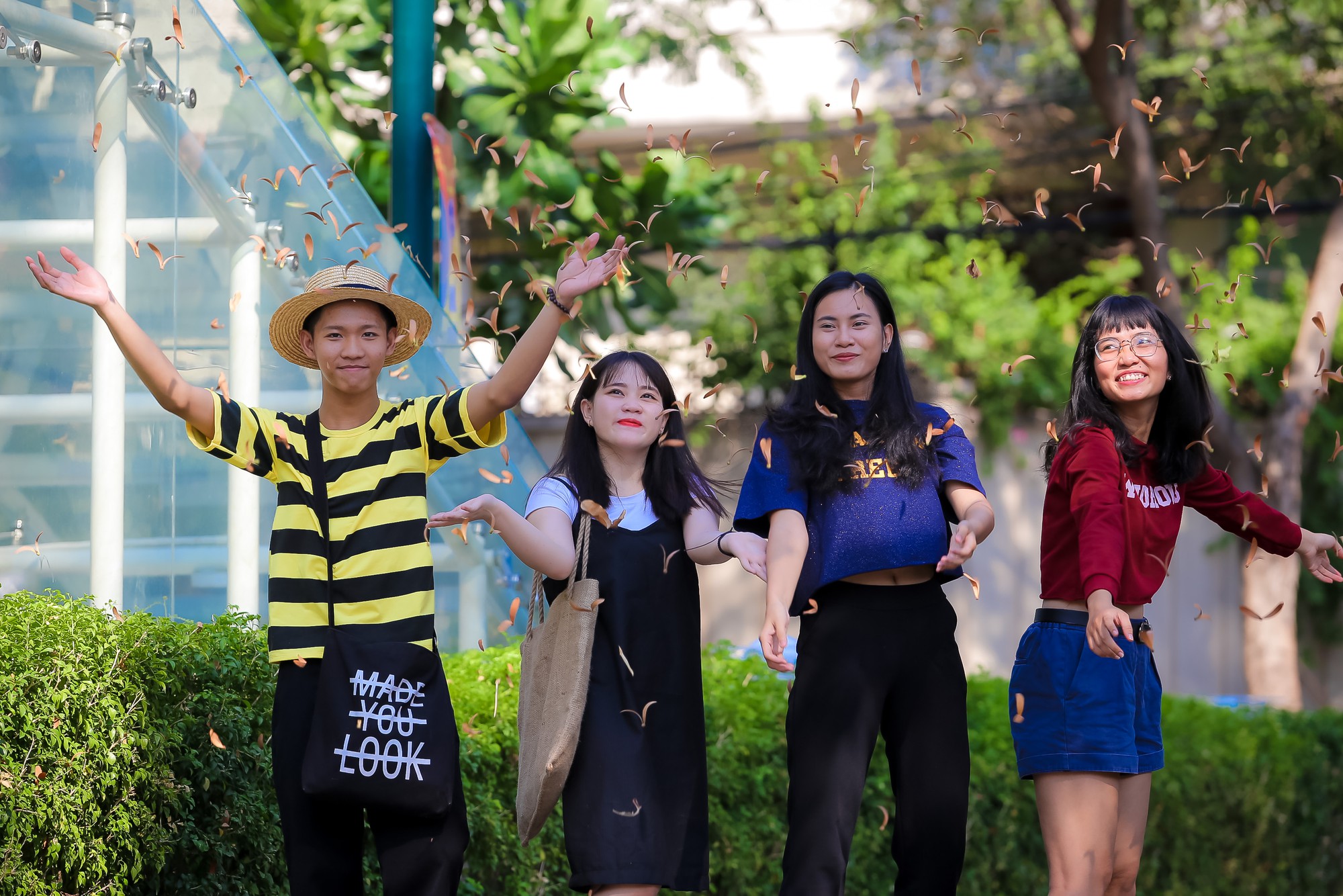 S&agrave;i G&ograve;n đẹp m&ecirc; hồn với m&ugrave;a ch&ograve; n&acirc;u xoay t&iacute;t - Ảnh 6.