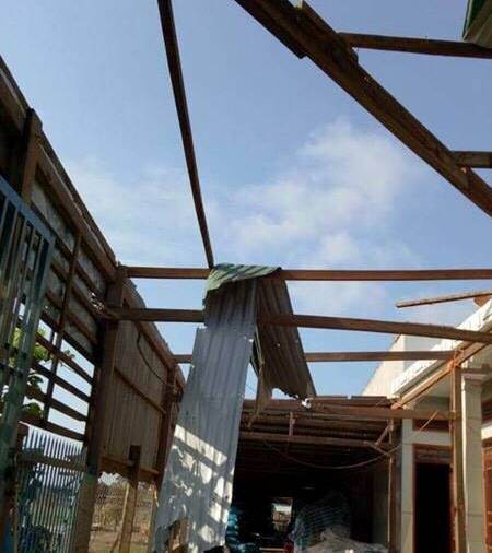 Lốc xoáy làm chết 1 người