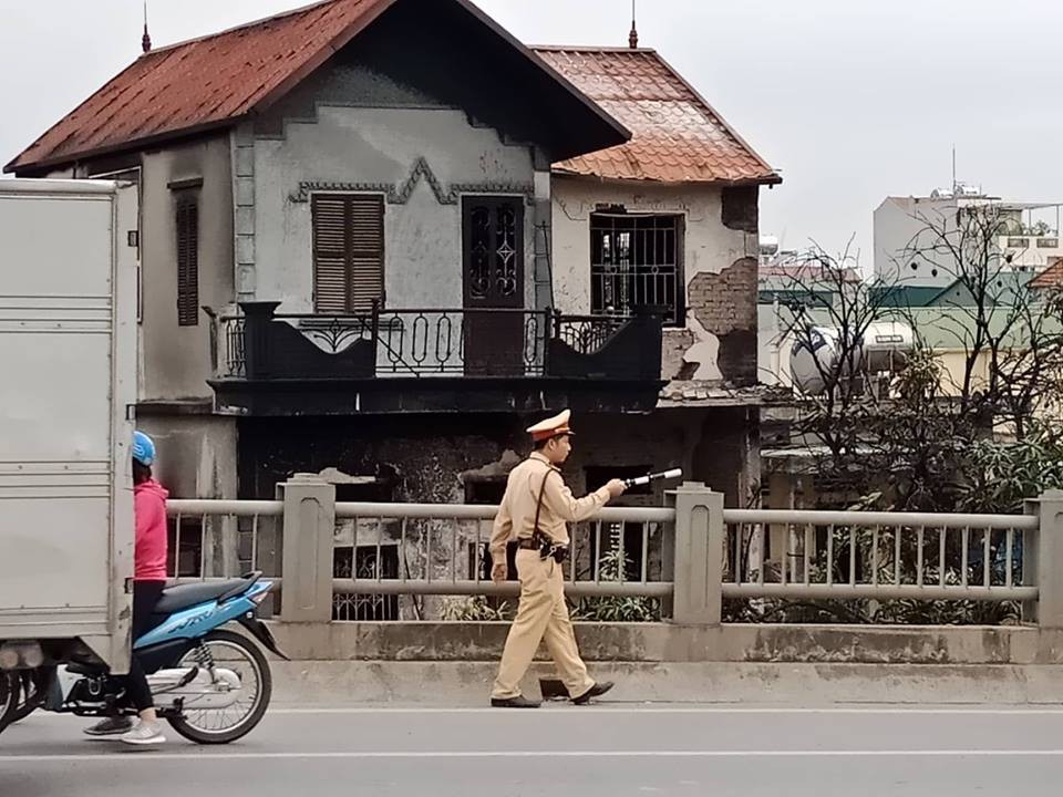 Ch&aacute;y lớn cửa hiệu 3 tầng b&aacute;n chăn ga, cụ b&agrave; hơn 90 tuổi tử vong - Ảnh 6.