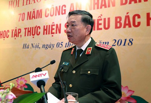 Khẩn trương sắp xếp tổ chức bộ máy Bộ Công an chuyên sâu, tinh gọn đầu mối